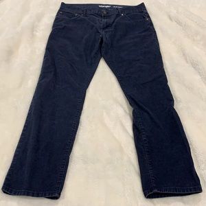 Men’s Wrangler navy corduroy slim leg pants